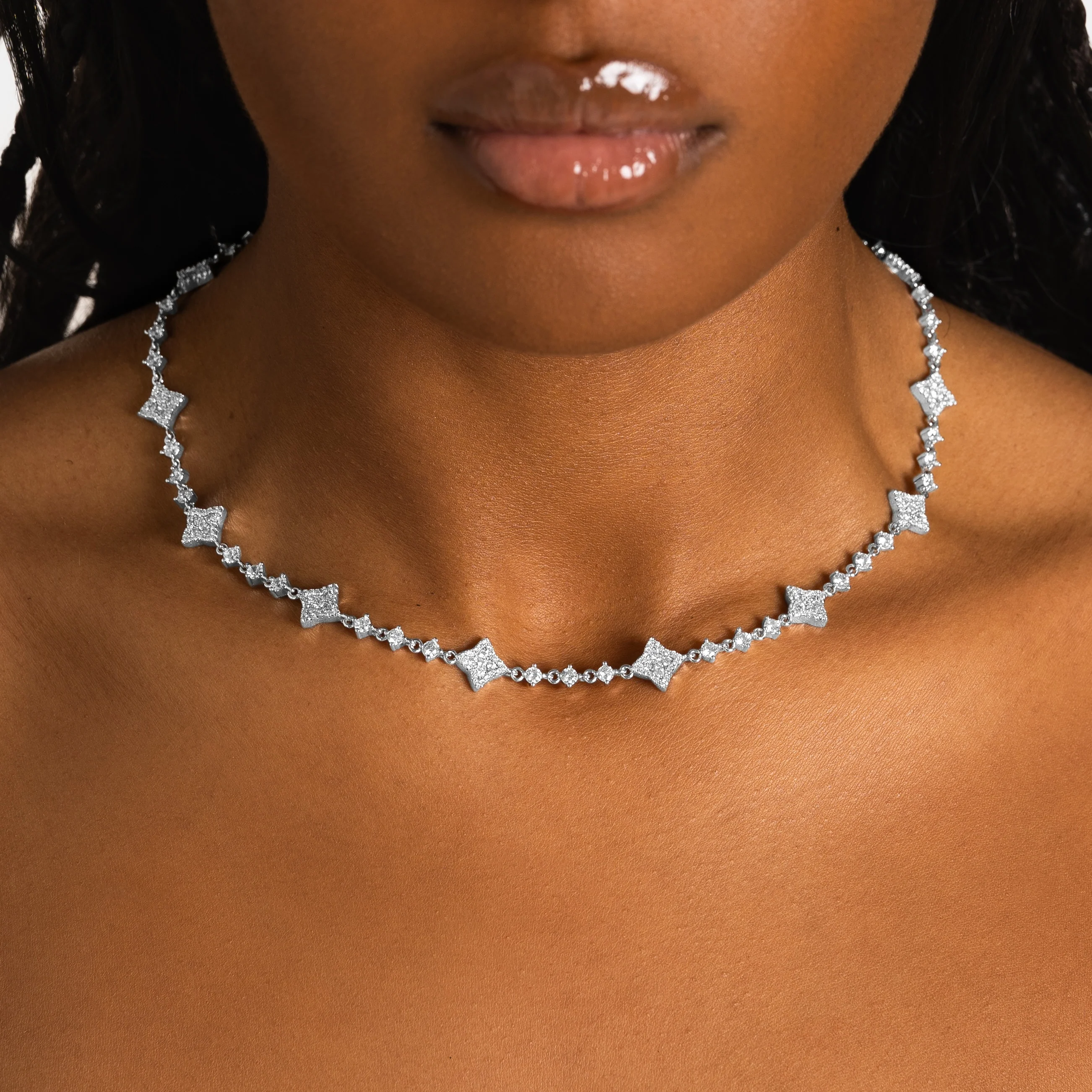 WOMEN'S NEW CHAINS